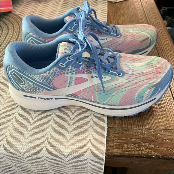 Brooks Shoes - Womens Brooks ghost 14 size 8 running shoes